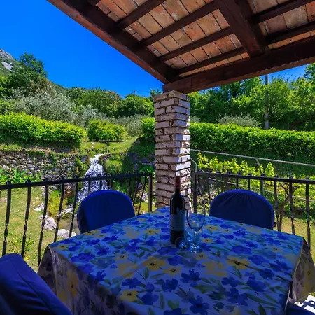 Josip Apartment Plomin