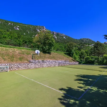 דירה Josip פלומין