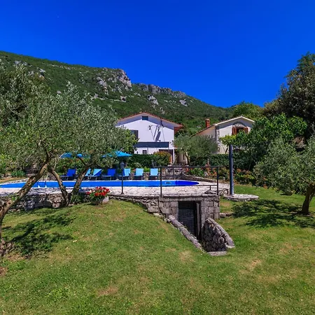 Apartment Josip