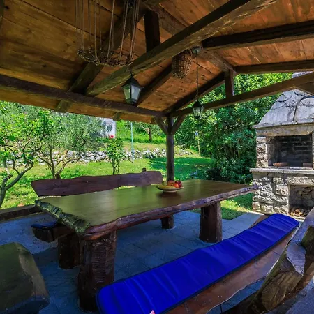Josip Apartment