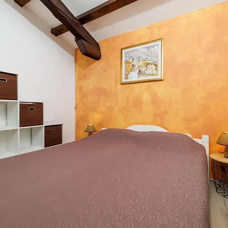 Josip Apartment
